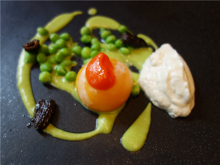 slow-cooked egg, morels and peas
